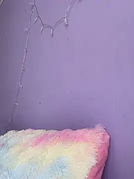 Marianahb-e's cam snapshot