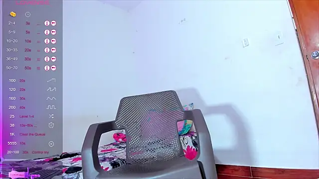 tisaya_8's cam snapshot