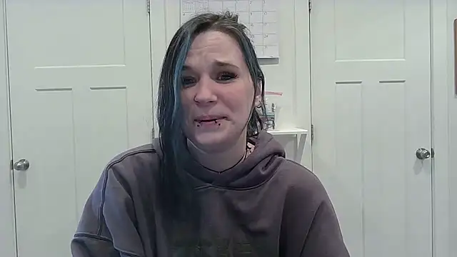 CherryWilde's cam snapshot