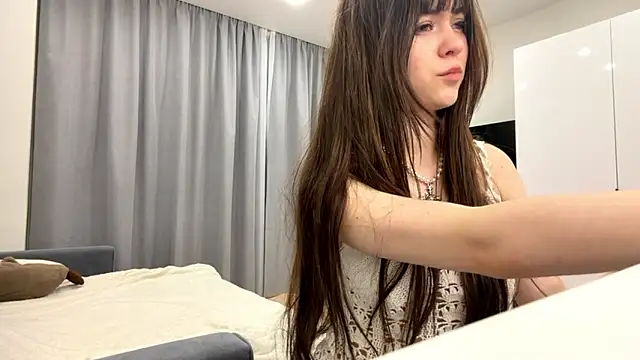 GuyedTheobid's cam snapshot