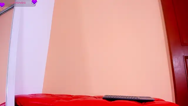 BRITANY_WELLS_'s cam snapshot