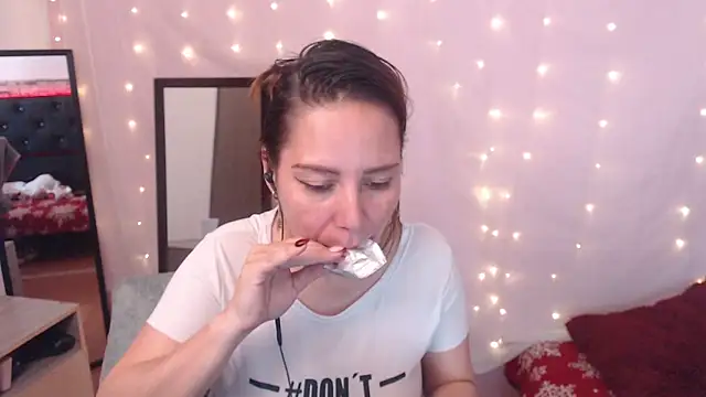 camila_delarosa's cam snapshot