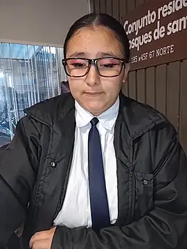 Cute_Penelope's cam snapshot