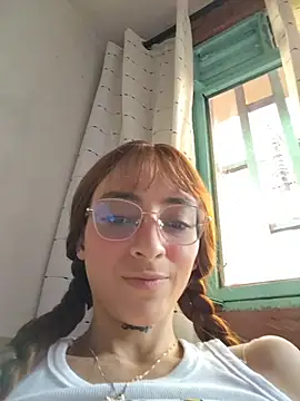 Dani-peggin's cam snapshot