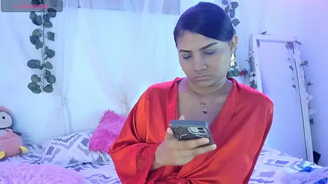 catalina_and_roger live sex cam