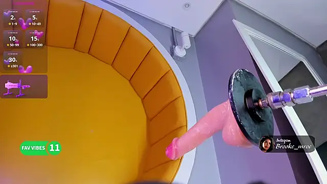 Brooke_monroe's cam snapshot