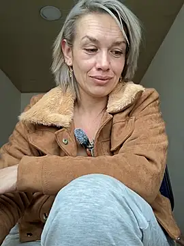 MAGDALAKOVANOVA's cam snapshot