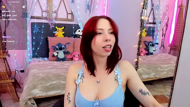 laura_olssen's cam snapshot