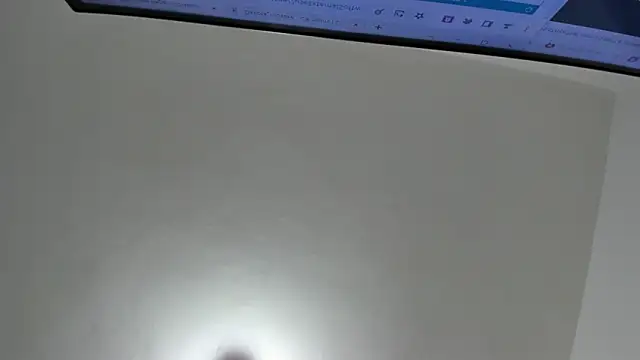 dakota_roussee's cam snapshot