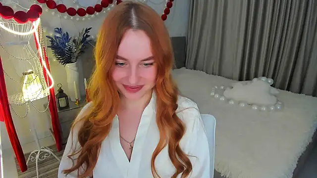 AirySilhouette's cam snapshot