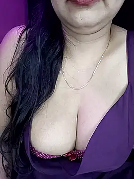 kaamuk_shweta live sex cam