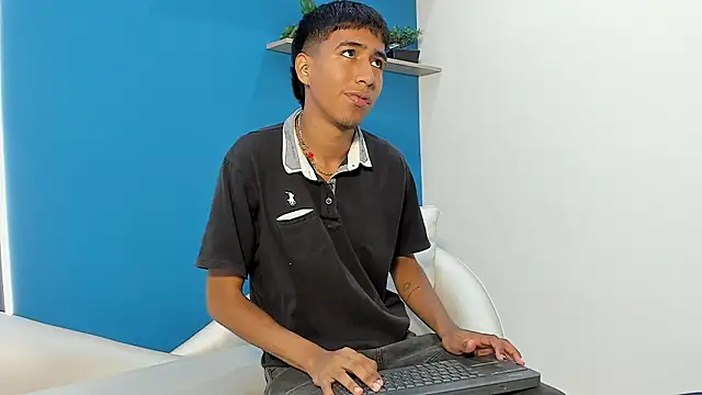 ender_h0t live sex cam