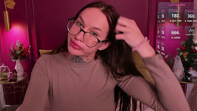 SarahLust's cam snapshot