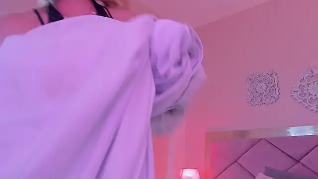 ChloeLaurentt's cam snapshot