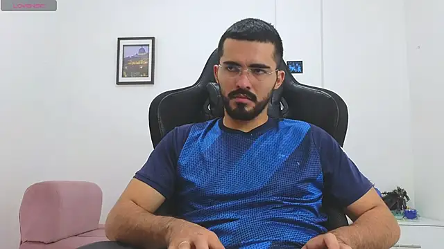 Massimoo_07 live sex cam