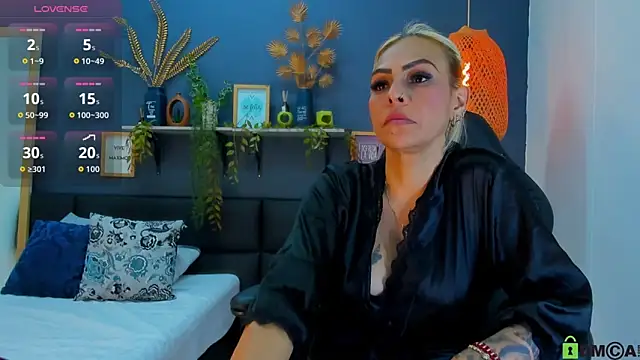 yessila_parker live sex cam