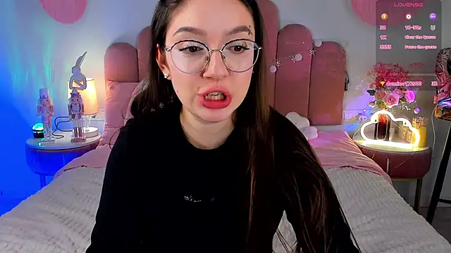 GiaCale's cam snapshot