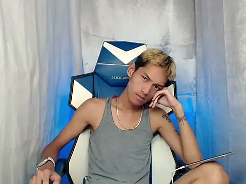 riks_tyler live sex cam