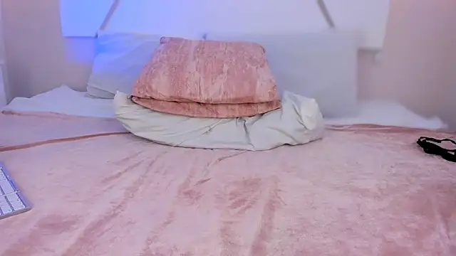 isabellashine's cam snapshot