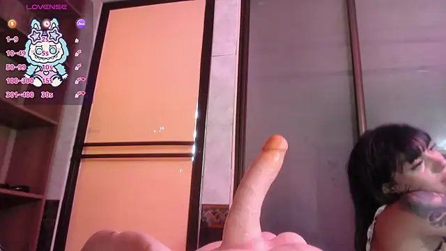 Sally23_'s cam snapshot