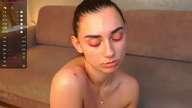 MinnaShummon live sex cam