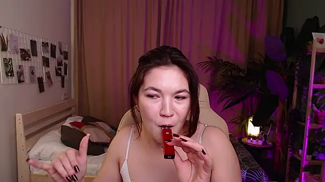 Halle_Berrry's cam snapshot