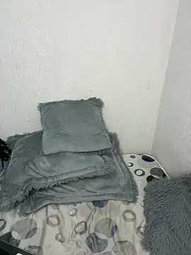 ValentinaEvanz live sex cam