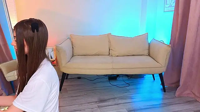 oliviaah_'s cam snapshot