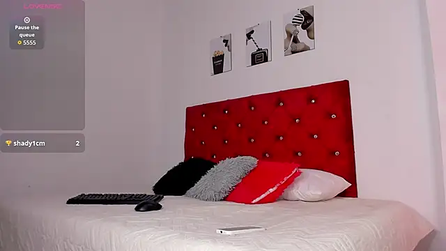 Liamsubtle01 live sex cam