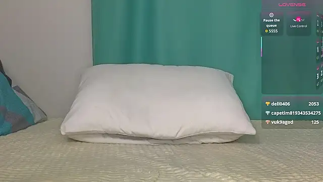 Molliblum live sex cam