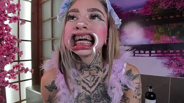 miss___angel's cam snapshot