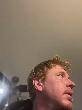 Dgamestrong live sex cam