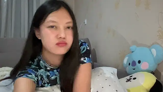 Risalynn's cam snapshot