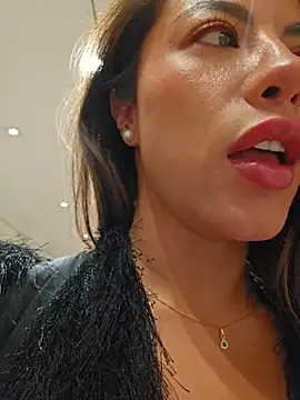 Karen_San_Miguel's cam snapshot