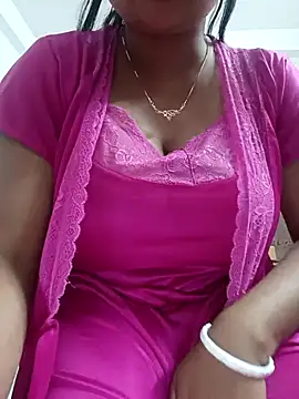 Priya_2222's cam snapshot