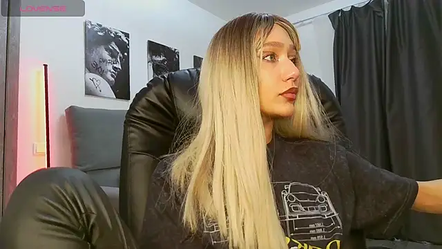 Lisa_Shultz's cam snapshot