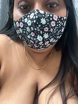 MarathiMILF's cam snapshot