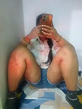 PG_girl_12th's cam snapshot