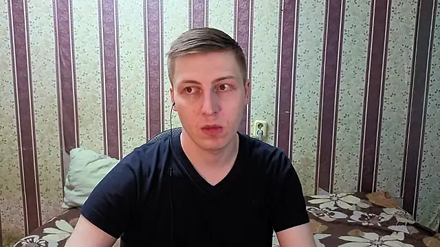 darienlarge's cam snapshot