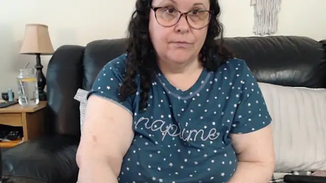 Juicy_Julie469 live sex cam