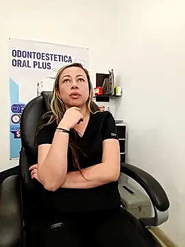 Madisson-04_'s cam snapshot