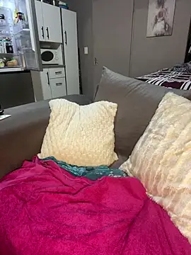 SweetCandy84 live sex cam