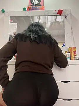 Marianahb-e's cam snapshot