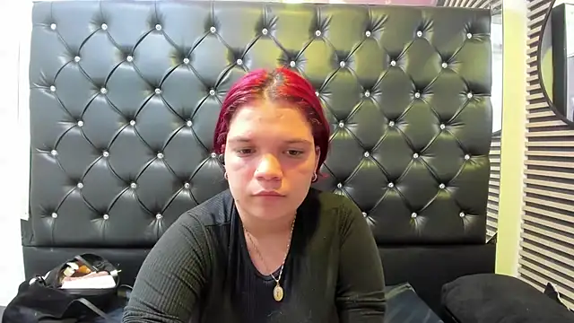 MelanyCarter18's cam snapshot