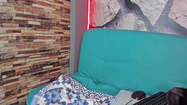 savana_rios's cam snapshot