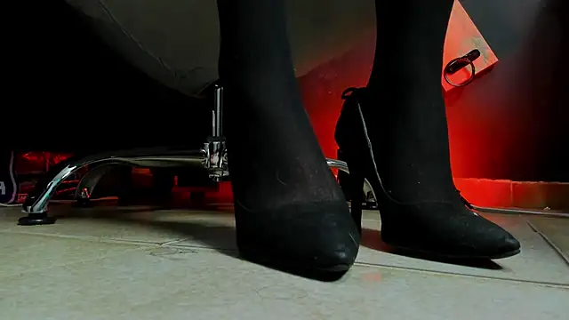 GoddesLeila's cam snapshot