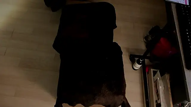 selene_red_'s cam snapshot