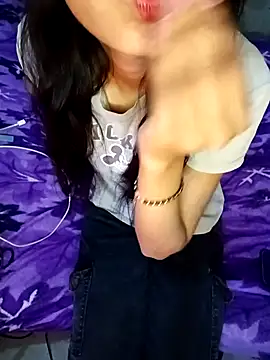 x_chaht's cam snapshot