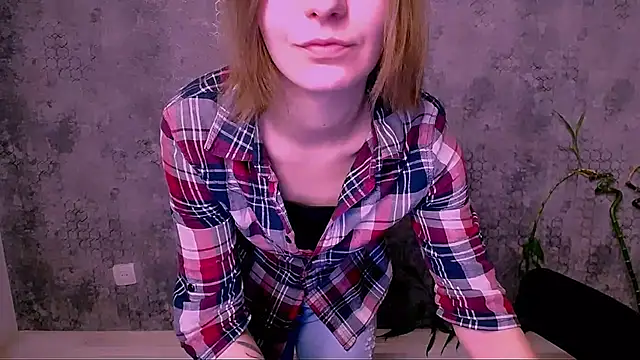 Peggy_f_'s cam snapshot