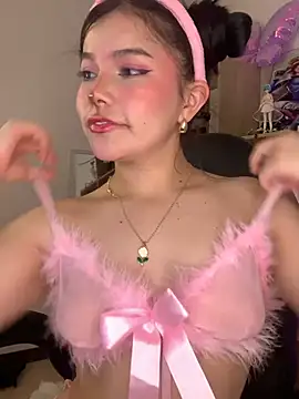 violettabond's cam snapshot